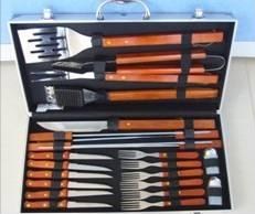23 pcs solid wood bbq tool in case